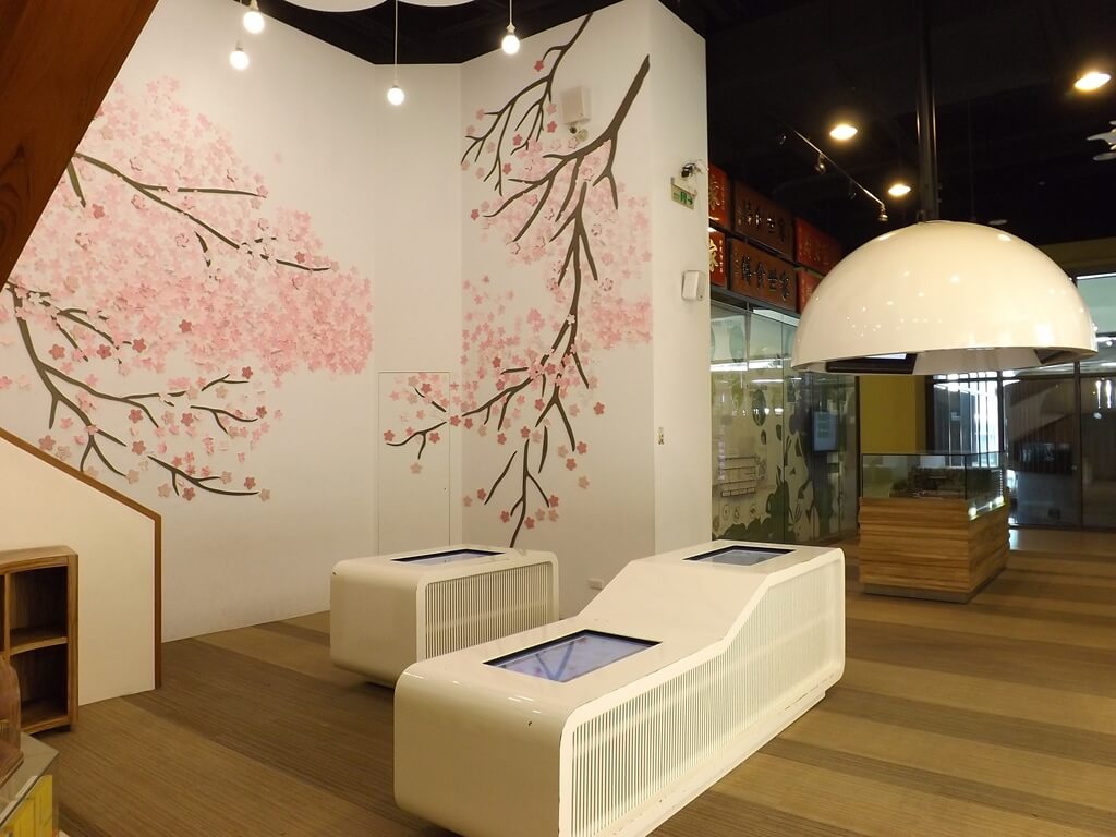 郭元益糕餅博物館桃園楊梅館的圖片：綠標生活館內的互動媒體區