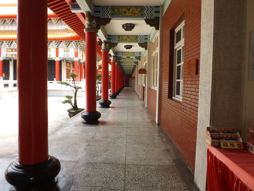 桃園市孔廟的圖片：東廡一側廊道