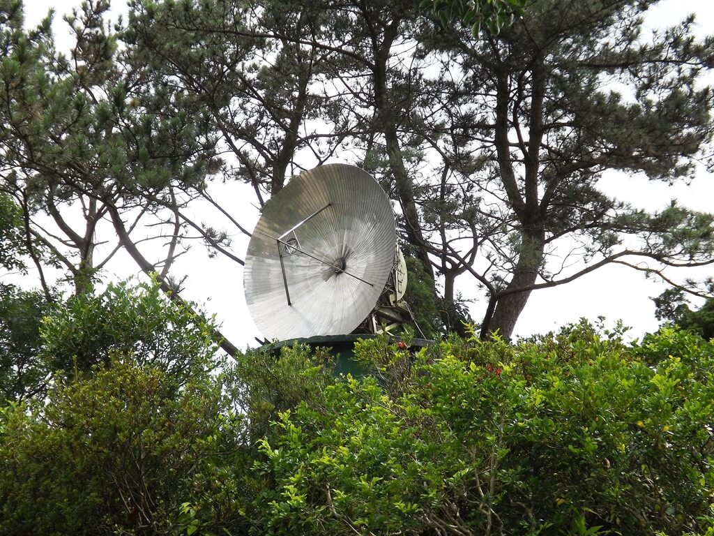 小人國主題樂園的圖片：位於陽明山上的衛星通訊中心模型