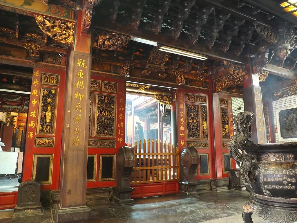 新竹都城隍廟的圖片：法蓮寺