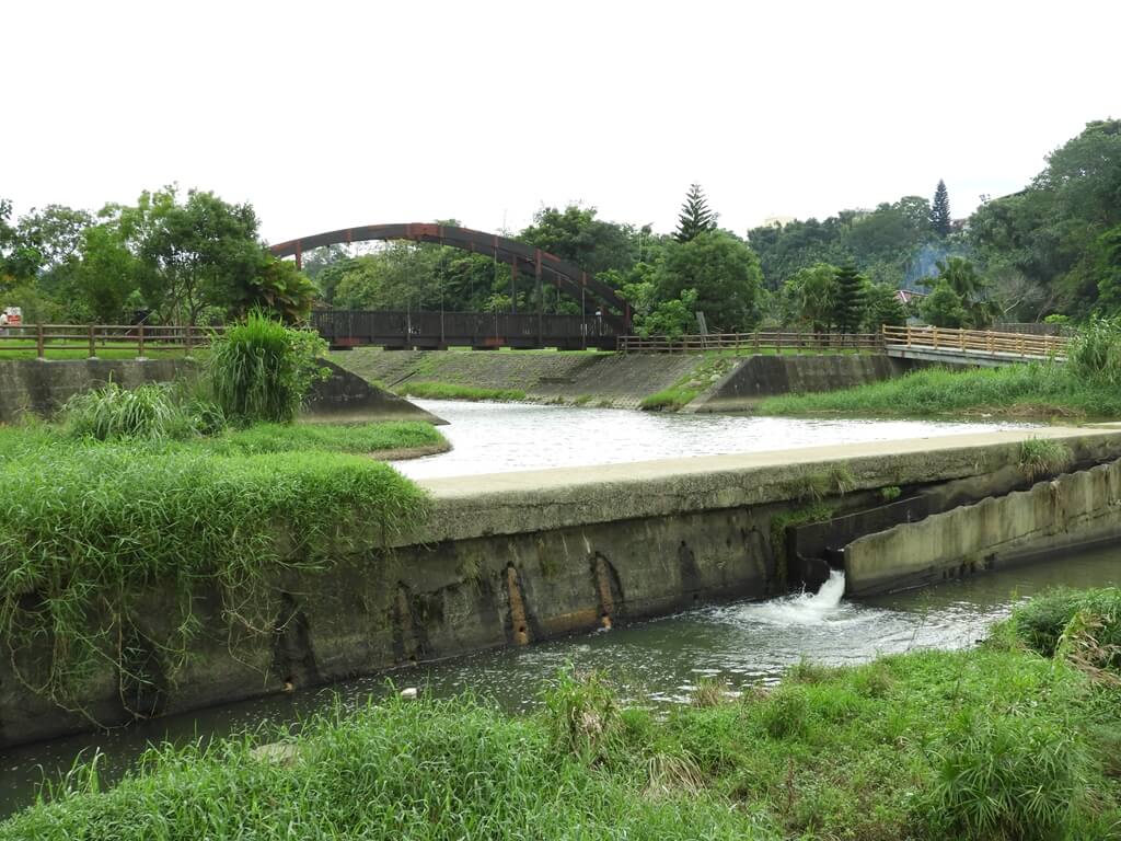 東安古橋（牛欄河親水公園）的圖片：牛欄河（123655961）
