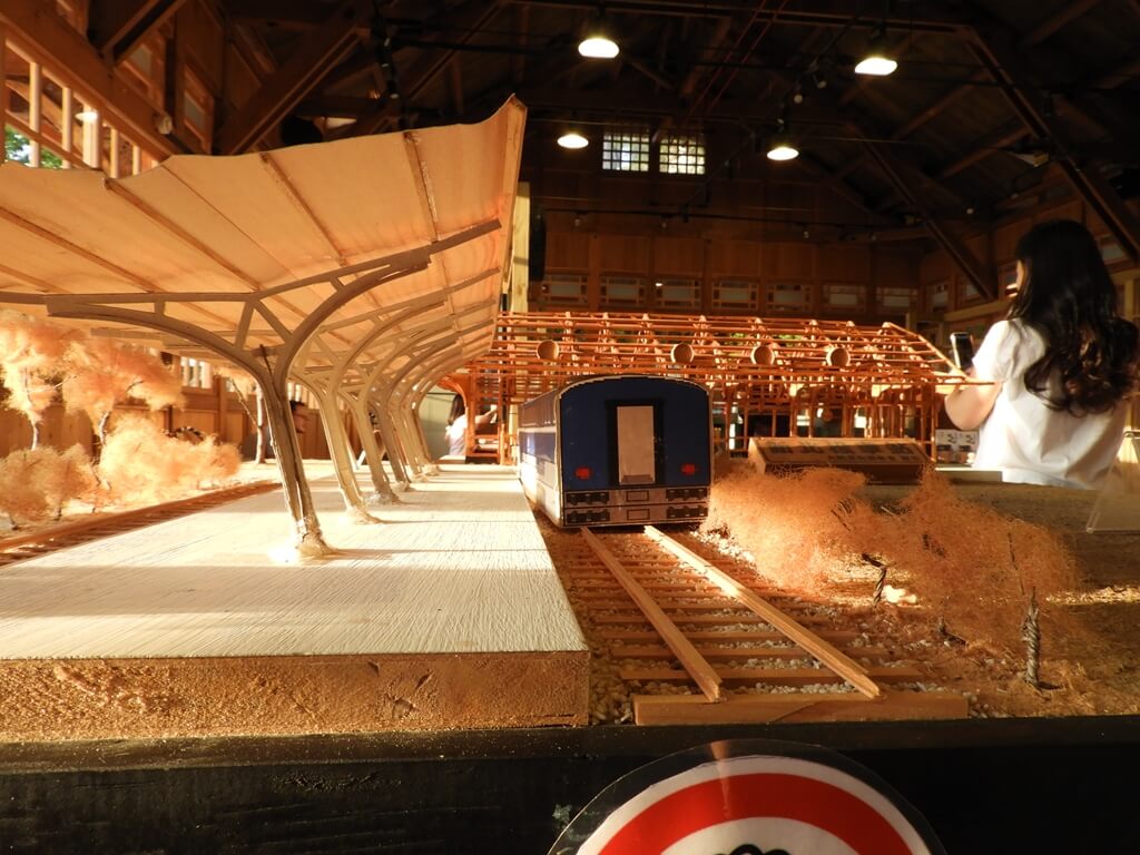 新北投車站的圖片：月台模型