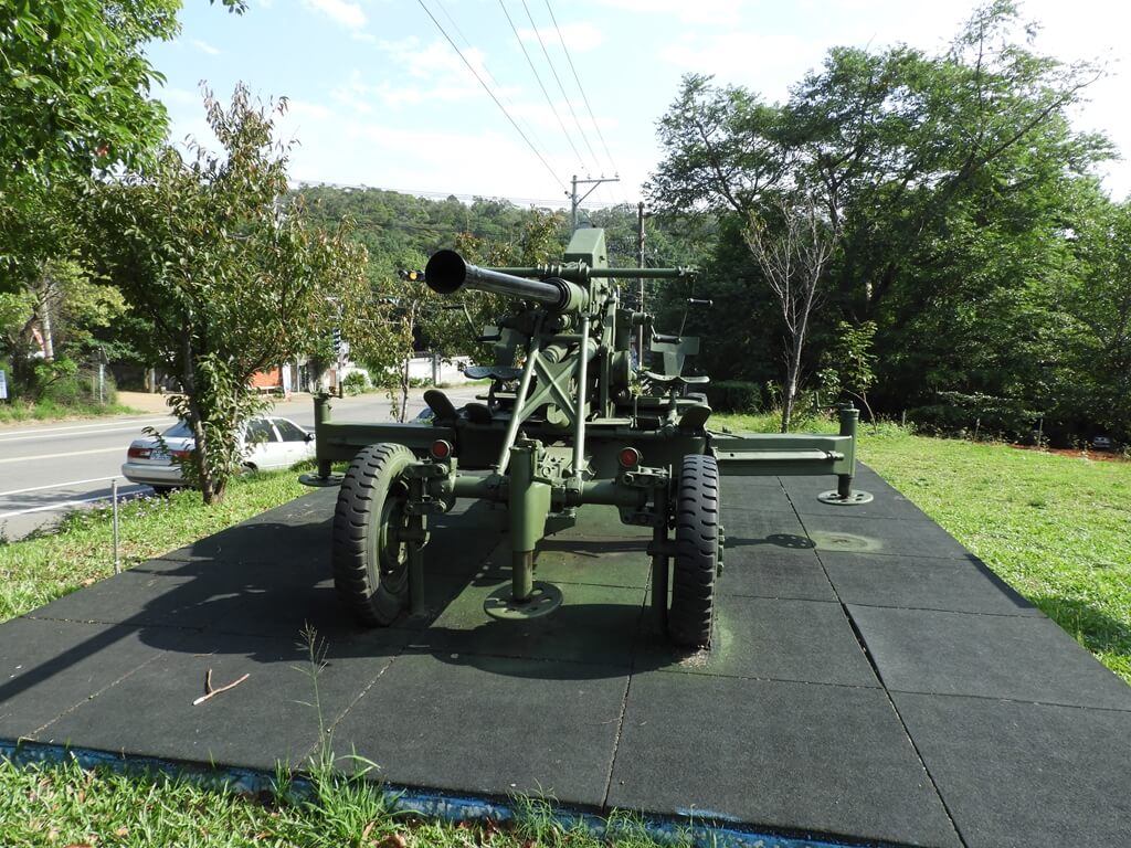 湖南村生態戰車公園的圖片：可拖曳行走的砲車（123656488）