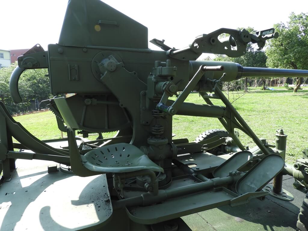 湖南村生態戰車公園的圖片：可拖曳行走的砲車（123656489）