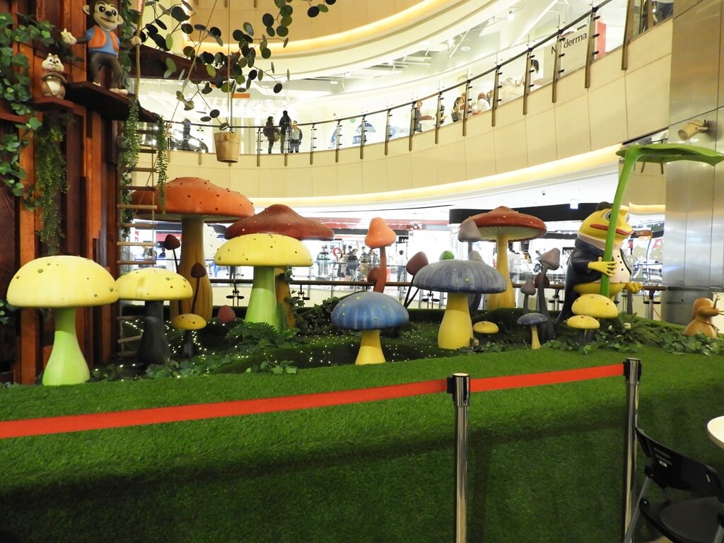 大江購物中心 MetroWalk的圖片：蘑菇造景（123656559）