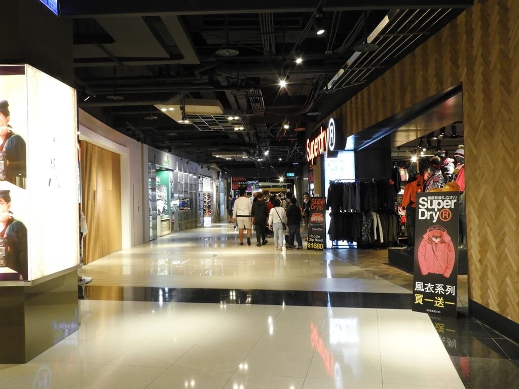 大江購物中心 MetroWalk的圖片：逛街走道（123656565）