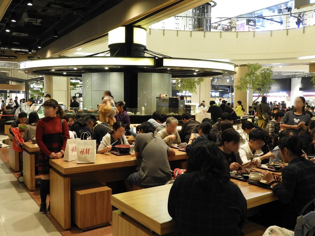 大江購物中心 MetroWalk的圖片：美食街用餐區（123656583）