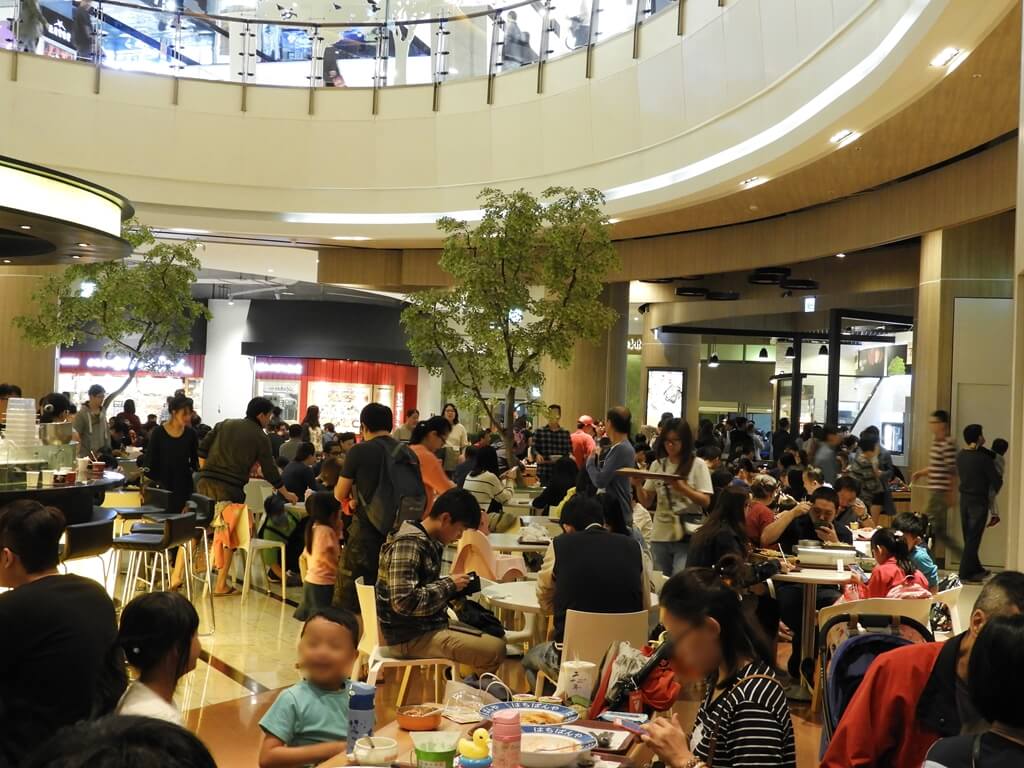 大江購物中心 MetroWalk的圖片：美食街用餐區（123656585）