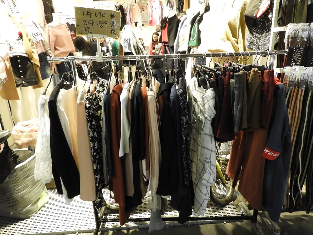 五分埔商圈的圖片：服飾批發零售店（123657005）
