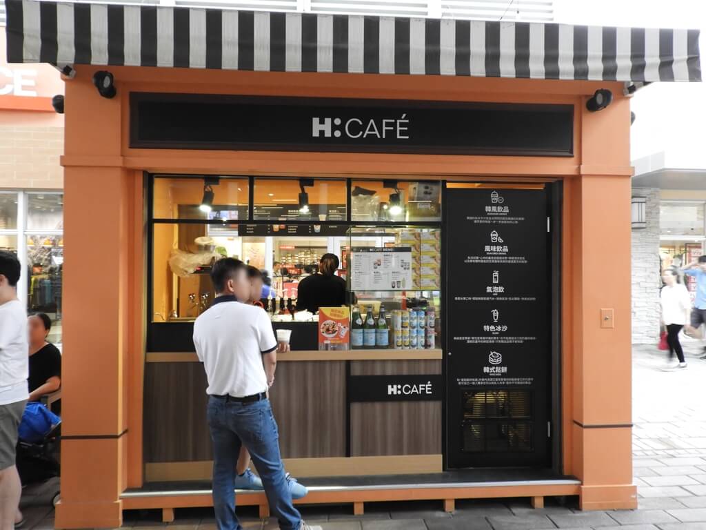 華泰名品城的圖片：H: 咖啡店