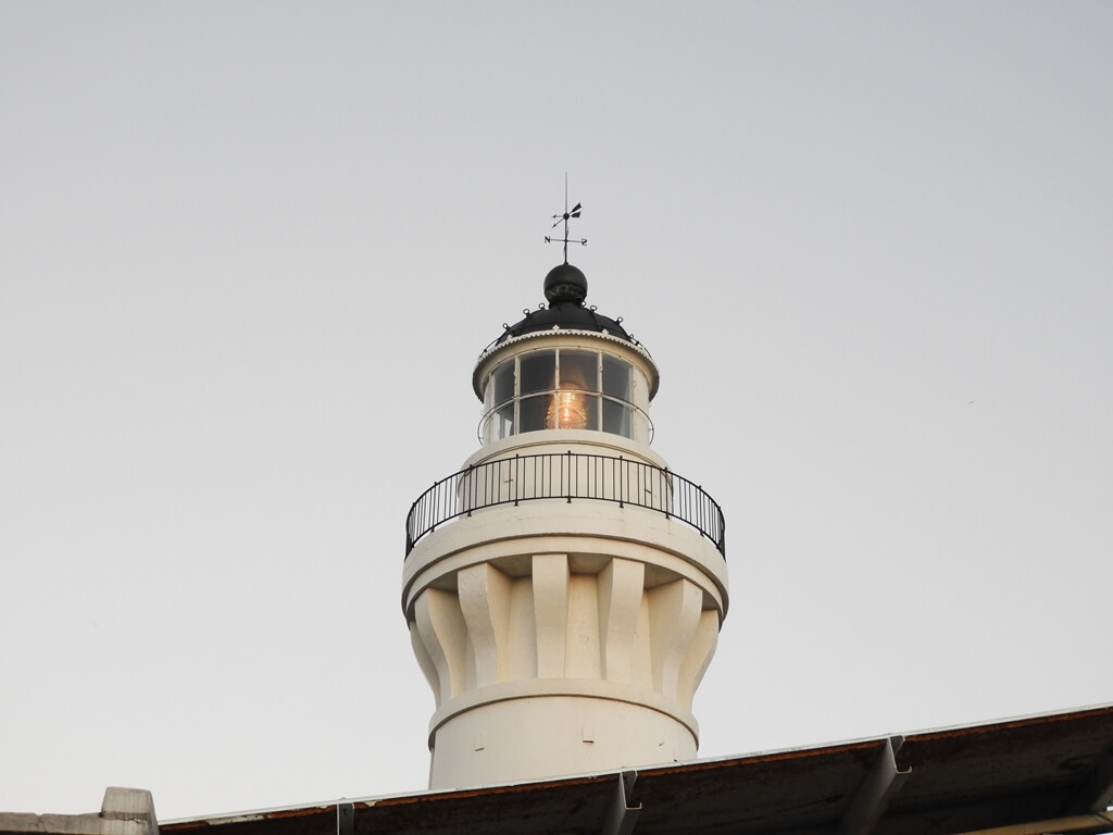 白沙岬燈塔的圖片：白沙岬燈塔頂端
