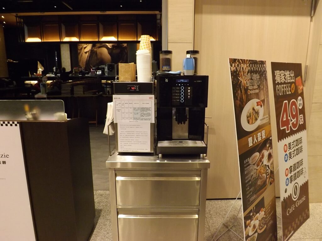 置地生活廣場（原廣豐新天地）的圖片：古拉爵用的咖啡機