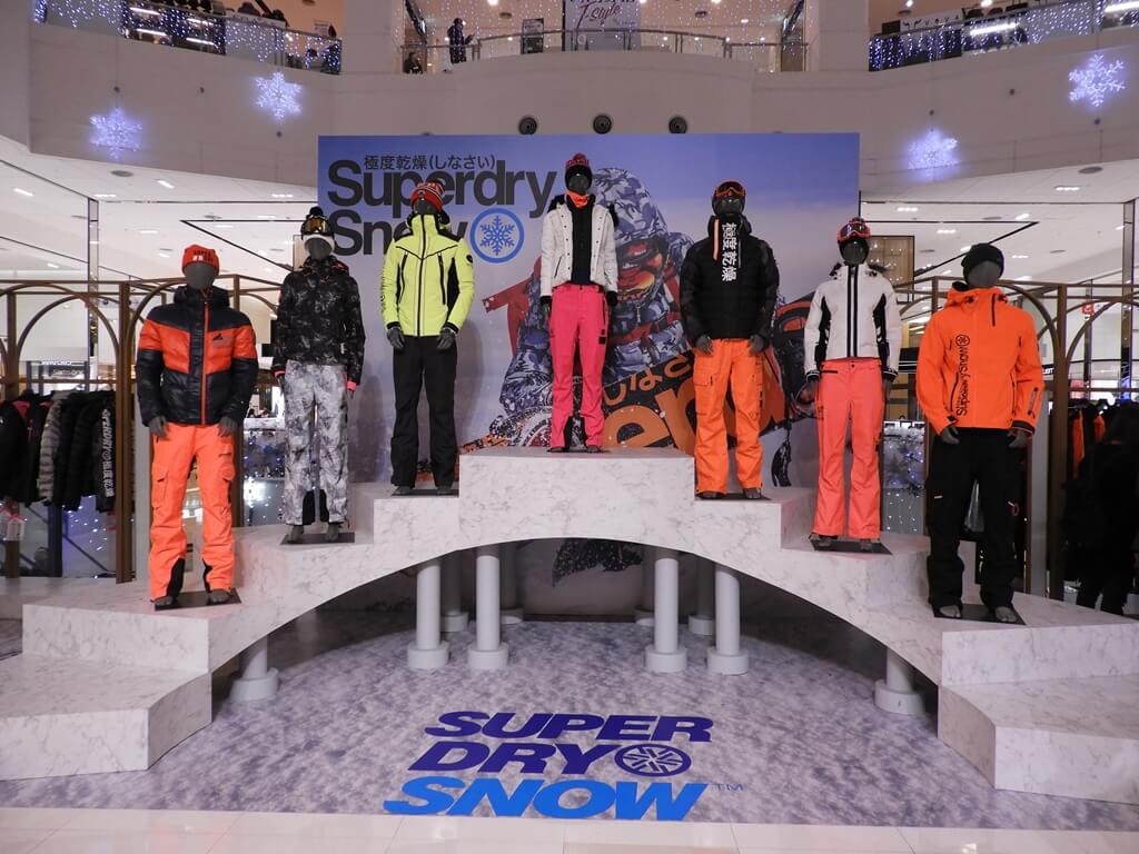 台茂購物中心的圖片：Superdry SNOW 冬裝展示