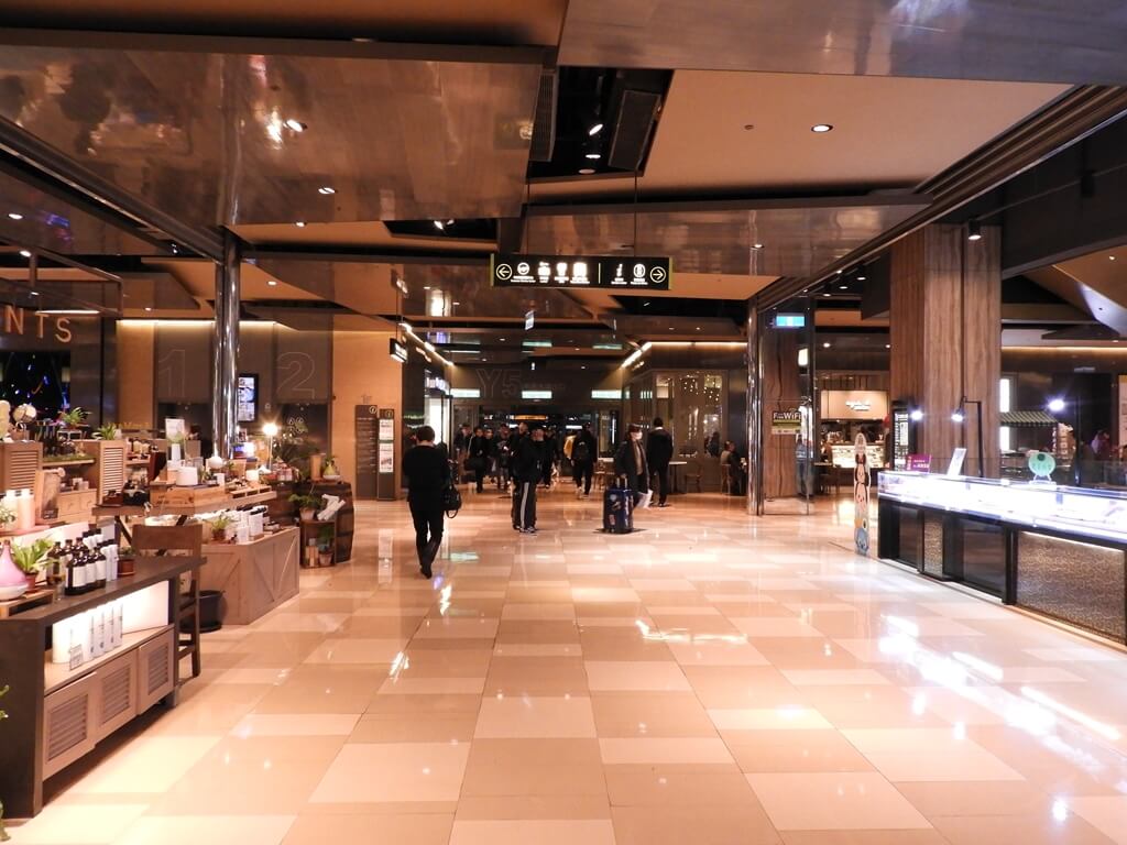京站時尚廣場 Q Square的圖片：一樓逛街走道（123658548）