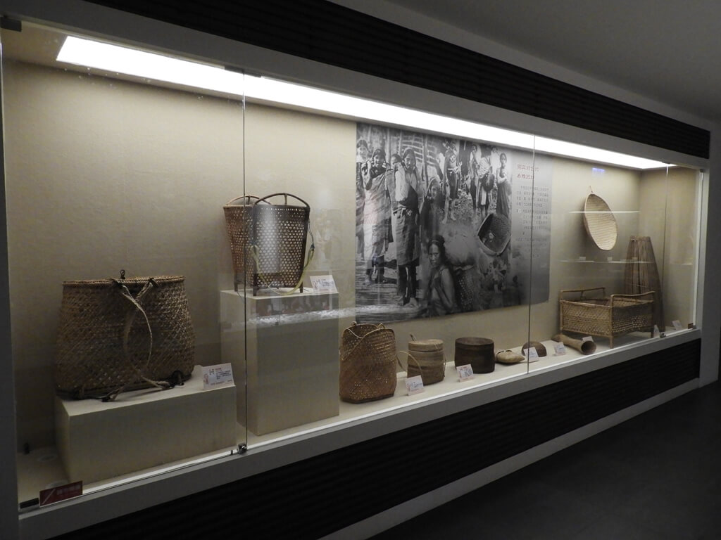 烏來泰雅民族博物館的圖片：泰雅族人常用的編織品