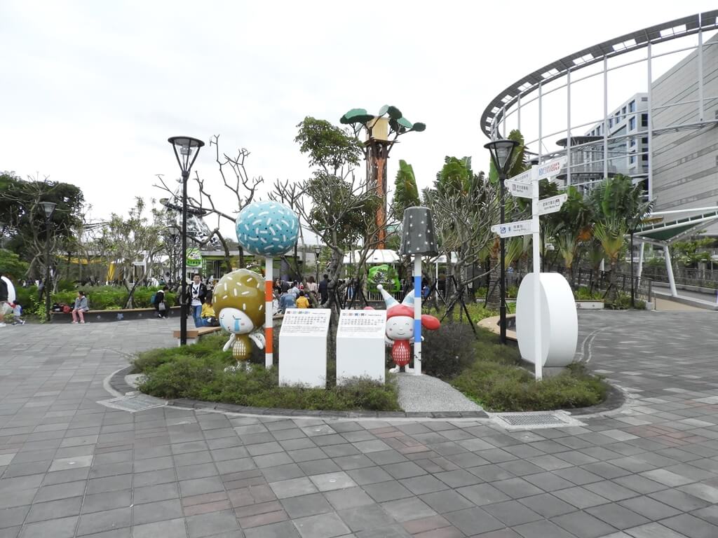 臺北市兒童新樂園的圖片：魔法糖糖、幸福寶寶