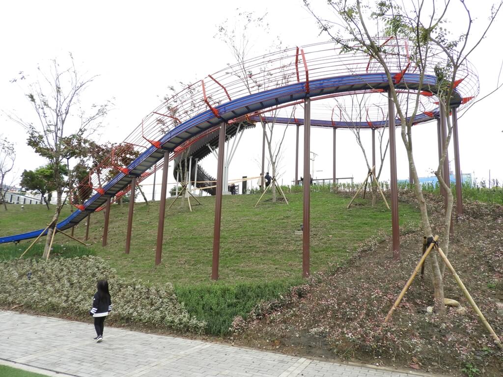 桃園風禾公園的圖片：滾輪溜滑梯（123659526）