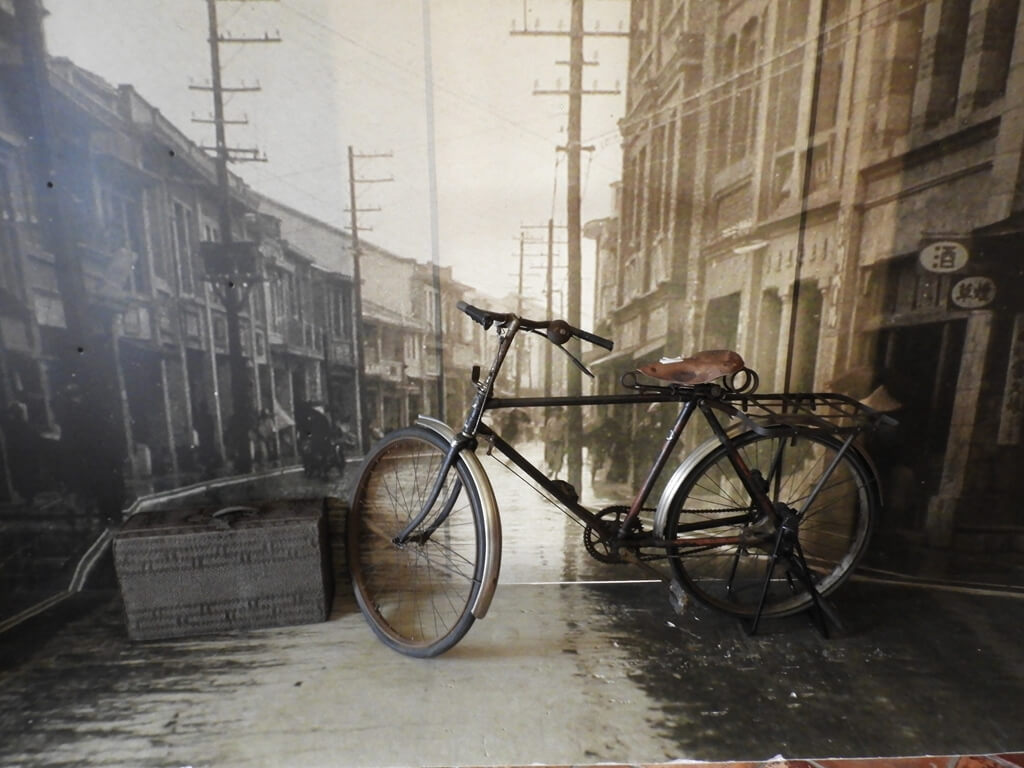 淡水紅毛城的圖片：腳踏車