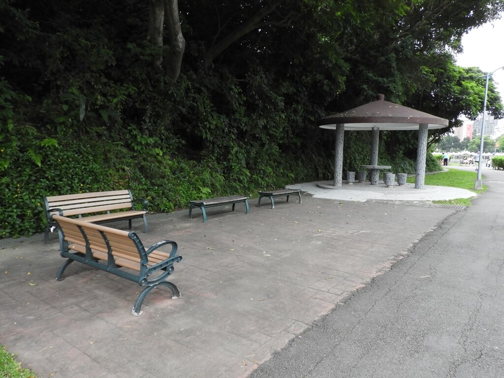 碧湖公園的圖片：座椅、涼亭