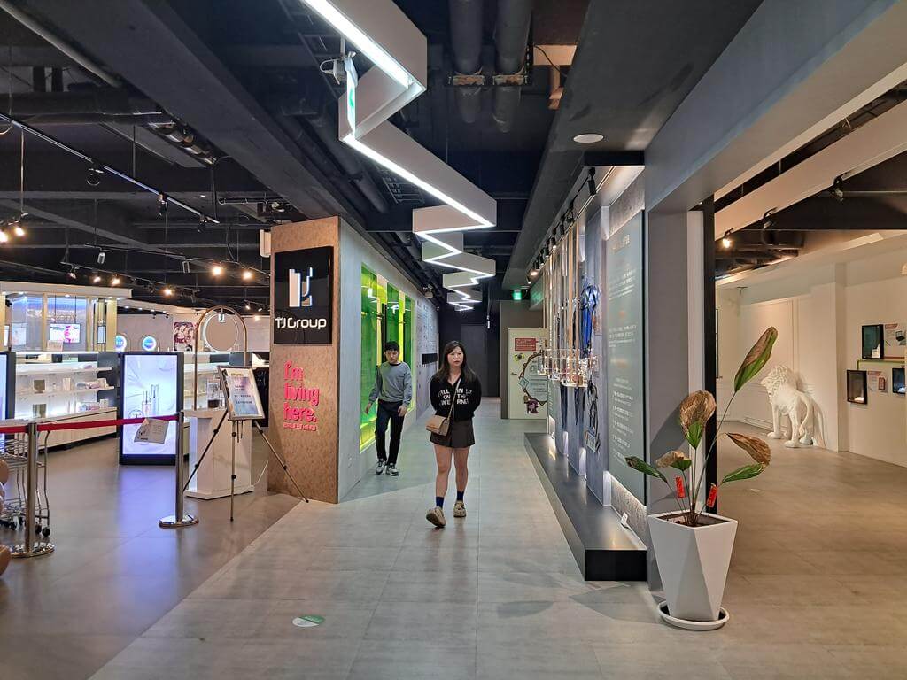 台鉅美妝觀光工廠的圖片：第1張照片