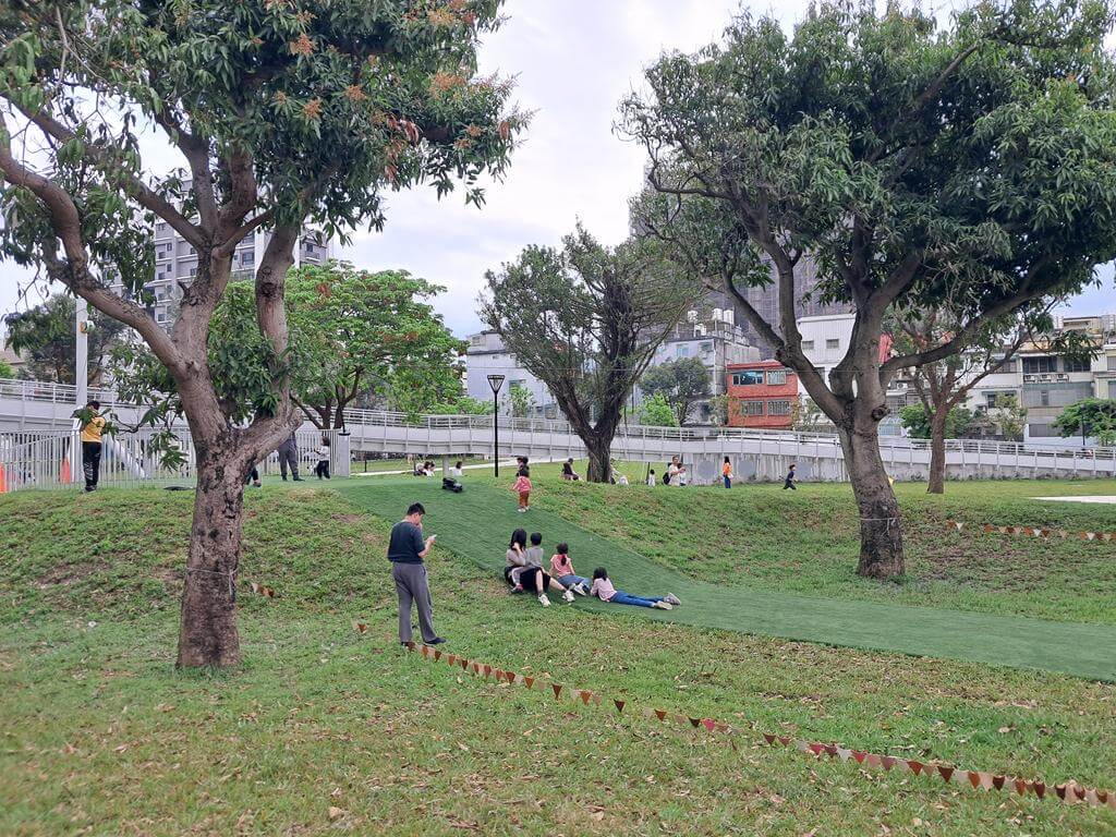 楓樹腳公園的圖片：第24張照片