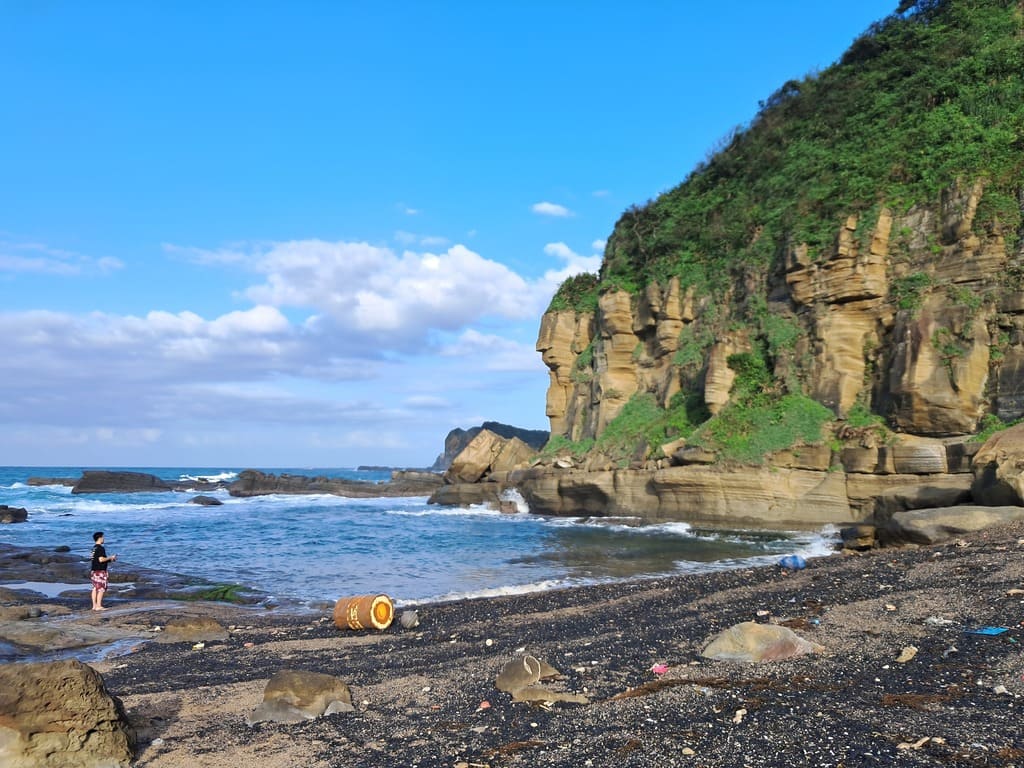 深澳火成岩沙灘的圖片：第16張照片